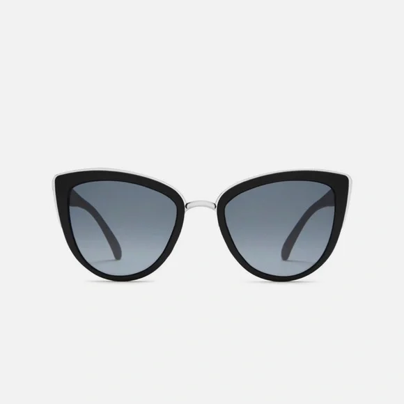 Quay Australia - Black and Silver Cat Eye Sunglasses Quay Australia | Accessories | Quay Australia Black And  main image 4